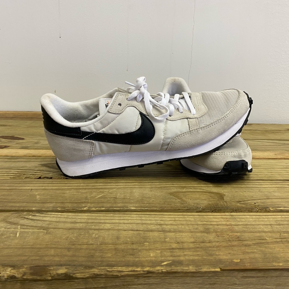 Nike Challenger OG